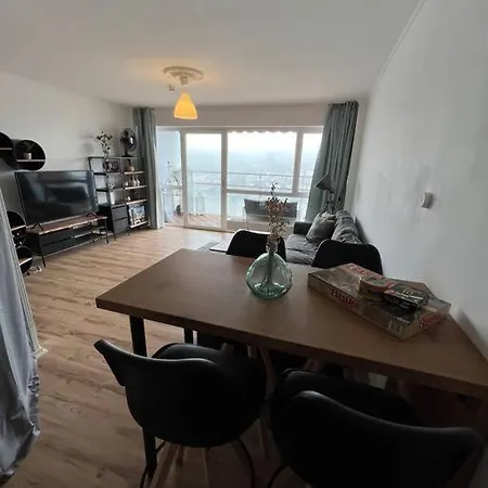 Schoene Penthouse Direkt Am Deutschen Eck Koblencja