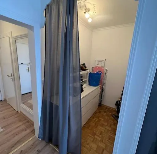 Schoene Penthouse Direkt Am Deutschen Eck Apartment
