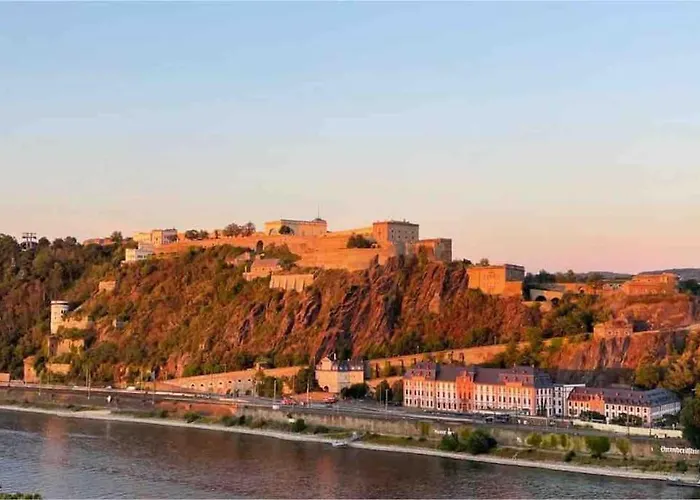 Schoene Penthouse Direkt Am Deutschen Eck